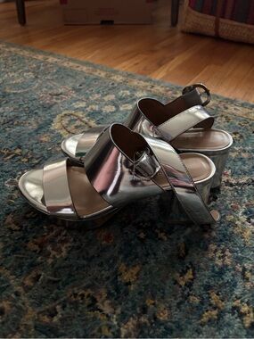 AEROSOLES Silver Metallic Block Heel Sandals